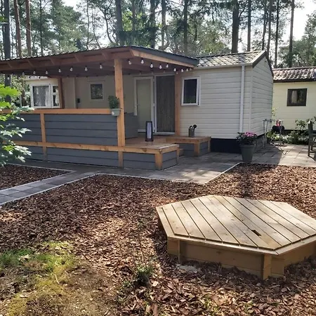 Chalet Op De Veluwe Campsite *